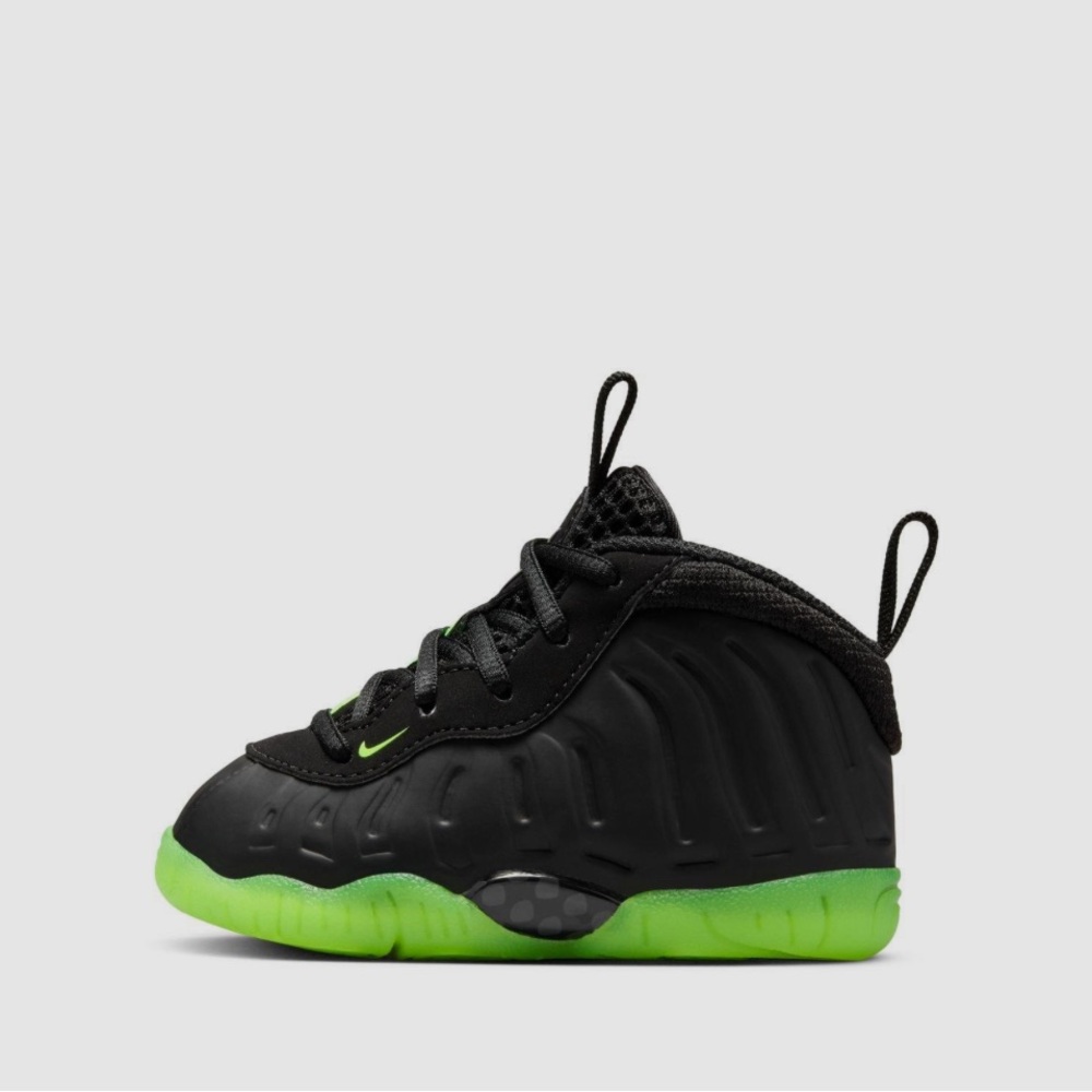 Nike Baby & Walker Foamposite in Black and Neon Green